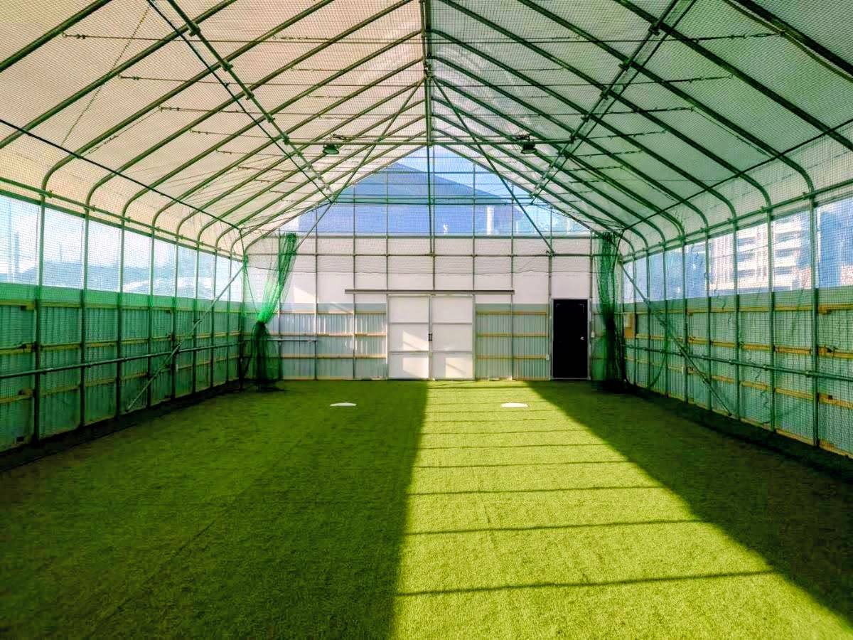 室内練習場　マウンド作成及び人工芝敷設